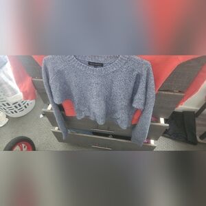 Banana Republic cropped long sleeve